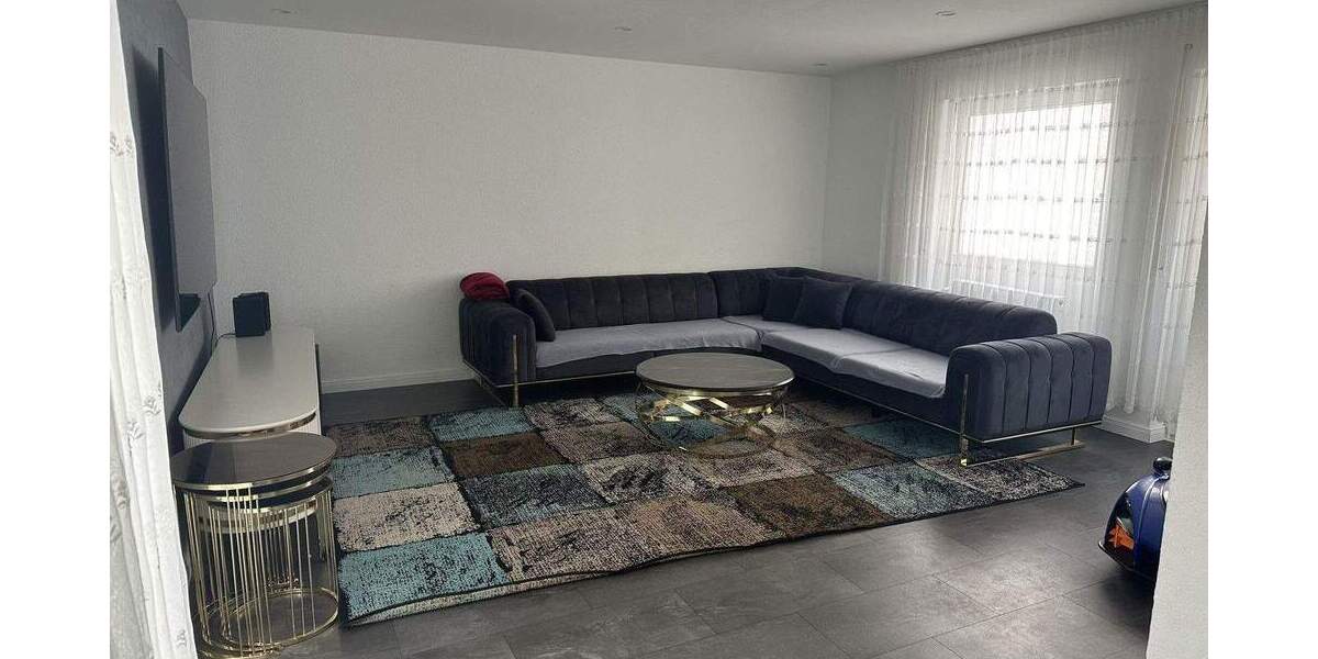 Etagenwohnung Böblingen Böblingen (Stadt) - 3 Zimmer, 100 m&sup2;, 340.000&euro; | Angebot:25716413