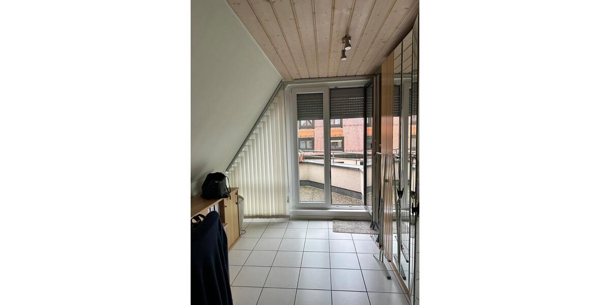 Maisonettenwohnung Neckarwestheim - 3 Zimmer, 64 m&sup2;, 225.000&euro; | Angebot:27120246