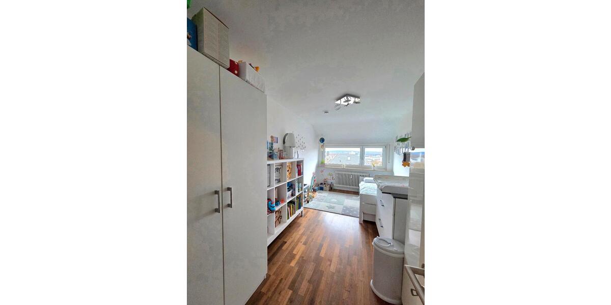 Dachgeschoßwohnung Stuttgart Neuwirtshaus - 3.5 Zimmer, 86 m&sup2;, 425.000&euro; | Angebot:25209138