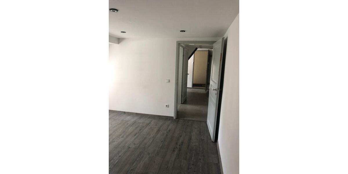 Maisonettenwohnung Leonberg - 3 Zimmer, 79 m&sup2;, 249.000&euro; | Angebot:25431745