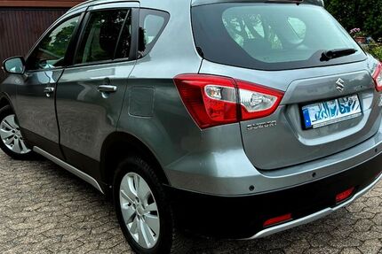 Suzuki SX4 114.500 km 9.500 &euro; Filderstadt 70794