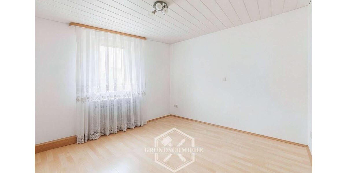 Etagenwohnung Steinheim an der Murr - 5 Zimmer, 108 m&sup2;, 1.300&euro; | Angebot:26351746