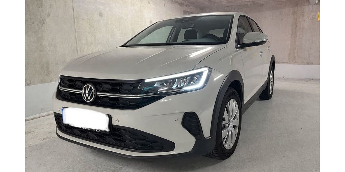 VW Taigo 95.000 km 12.900 &euro; Stuttgart 70437