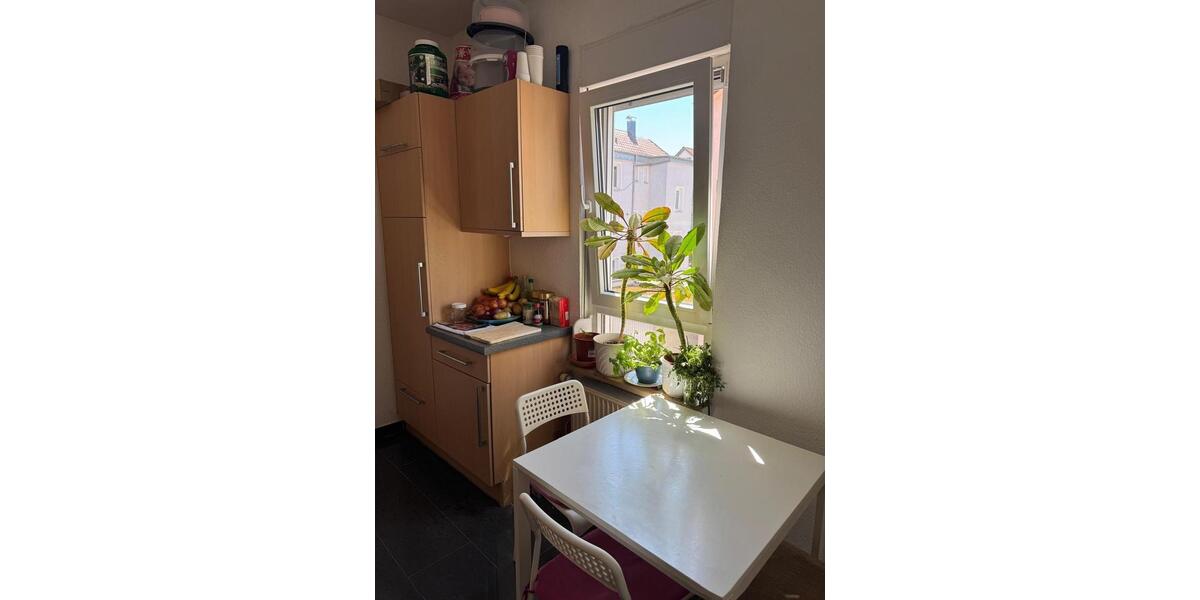 Etagenwohnung Stuttgart Bad Cannstatt - 3 Zimmer, 70 m&sup2;, 1.215&euro; | Angebot:25886769