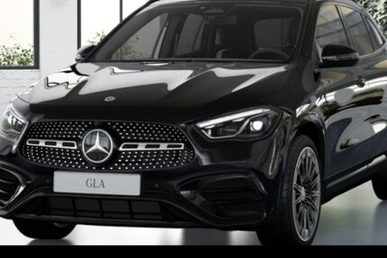 Mercedes-Benz GLA 200 14.000 km 43.980 &euro; Stuttgart 70372