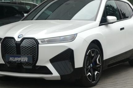 BMW iX 6.720 km 67.900 &euro; Vaihingen / Enz 71665