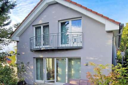 Haus Weissach-Flacht / Kreis Böblingen Kreis Böblingen - 9 Zimmer, 283 m&sup2;, 849.000&euro; | Angebot:22584479