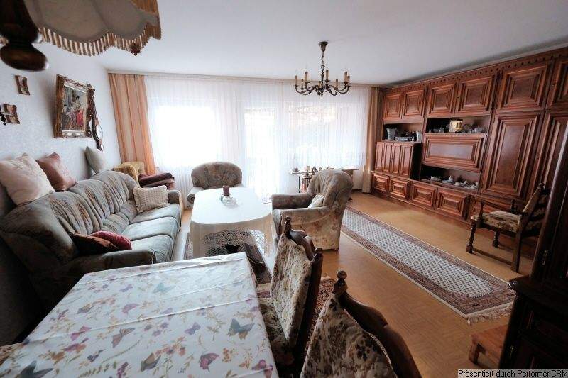 Reihenmittelhaus Ludwigsburg Oßweil - 4 Zimmer, 105 m&sup2;, 429.000&euro; | Angebot:25796443