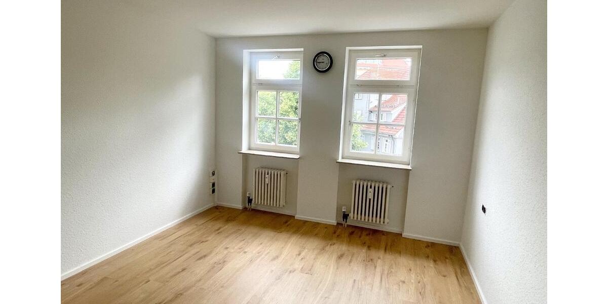 Etagenwohnung Esslingen am Neckar - 3.5 Zimmer, 78 m&sup2;, 1.100&euro; | Angebot:27576634