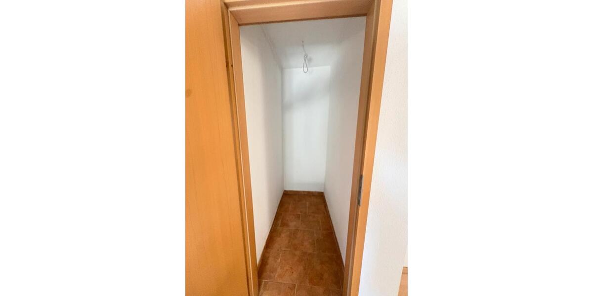 Etagenwohnung Neuhausen auf den Fildern - 4.5 Zimmer, 125 m&sup2;, 1.600&euro; | Angebot:26429234