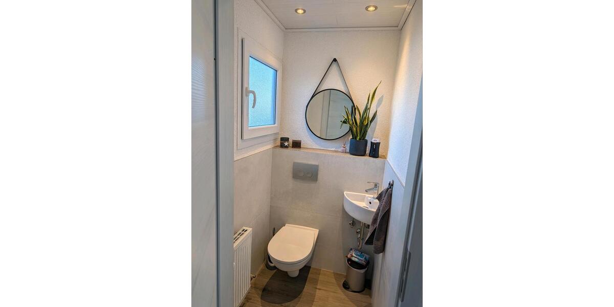 Einfamilienhaus Tiefenbronn - 6 Zimmer, 165 m&sup2;, 619.000&euro; | Angebot:25432956