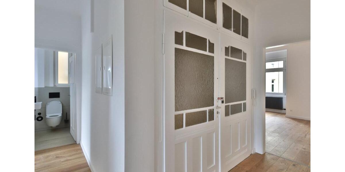 Etagenwohnung Stuttgart Bad Cannstatt - 3 Zimmer, 110 m&sup2;, 1.880&euro; | Angebot:25963139