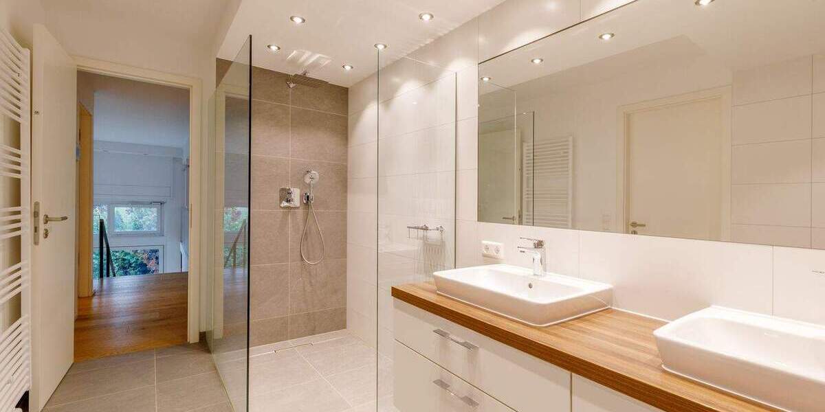 Mehrfamilienhaus, Wohnhaus Stuttgart Degerloch - 9 Zimmer, 411 m&sup2;, 2.290.000&euro; | Angebot:26143009