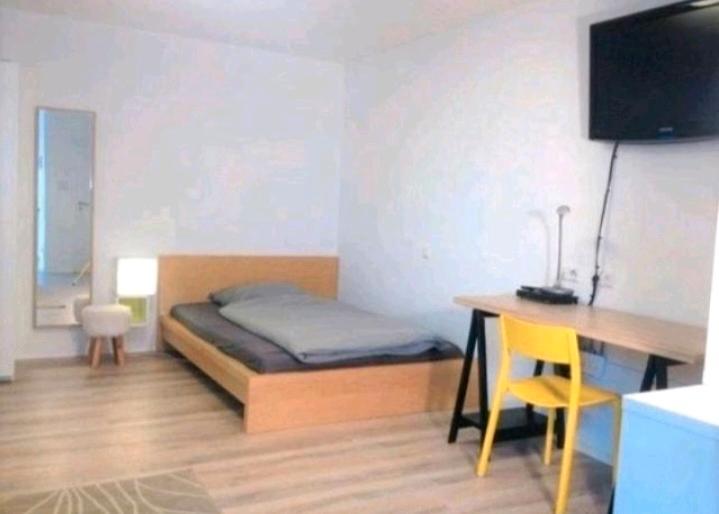 Etagenwohnung Esslingen am Neckar Brühl - 1 Zimmer, 34 m&sup2;, 770&euro; | Angebot:27572623