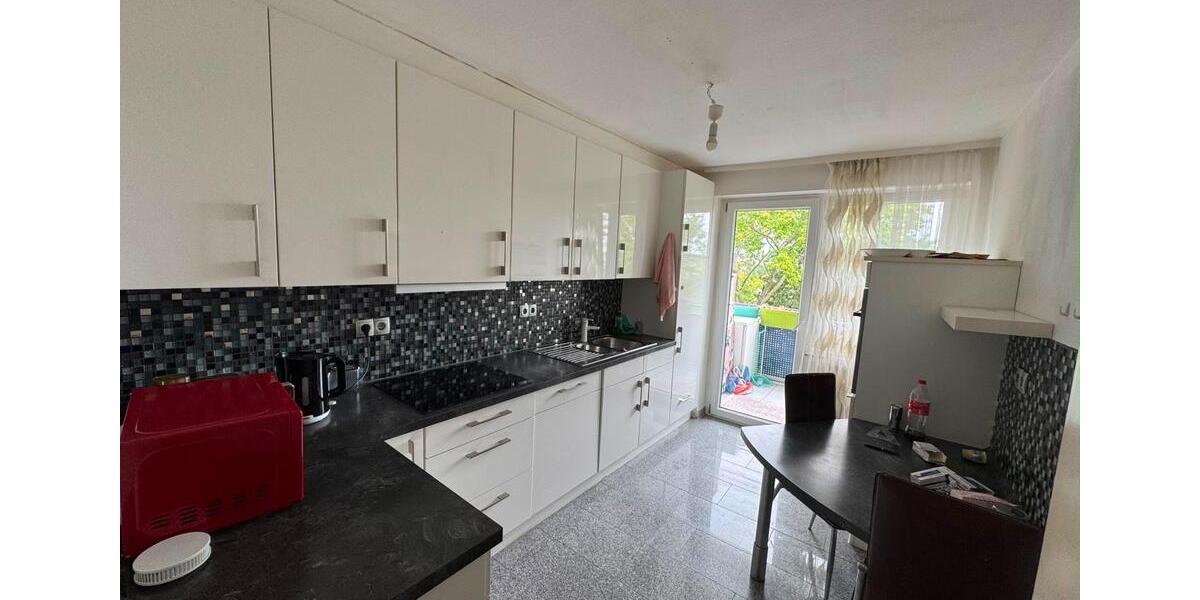 Etagenwohnung Sindelfingen Sindelfingen (Stadt) - 3.5 Zimmer, 78 m&sup2;, 320.000&euro; | Angebot:26889121