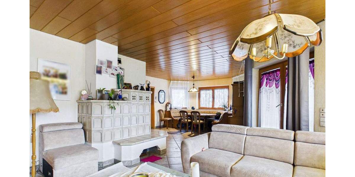 Einfamilienhaus Erdmannhausen - 6 Zimmer, 192 m&sup2;, 778.000&euro; | Angebot:25680033