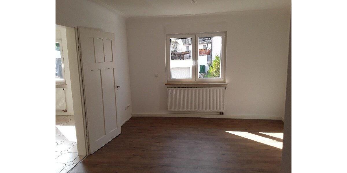 Erdgeschoßwohnung Filderstadt - 3 Zimmer, 60 m&sup2;, 750&euro; | Angebot:27589581
