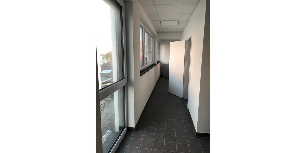 Gewerbeobjekt Leingarten - 1.300&euro; | Angebot:25709036