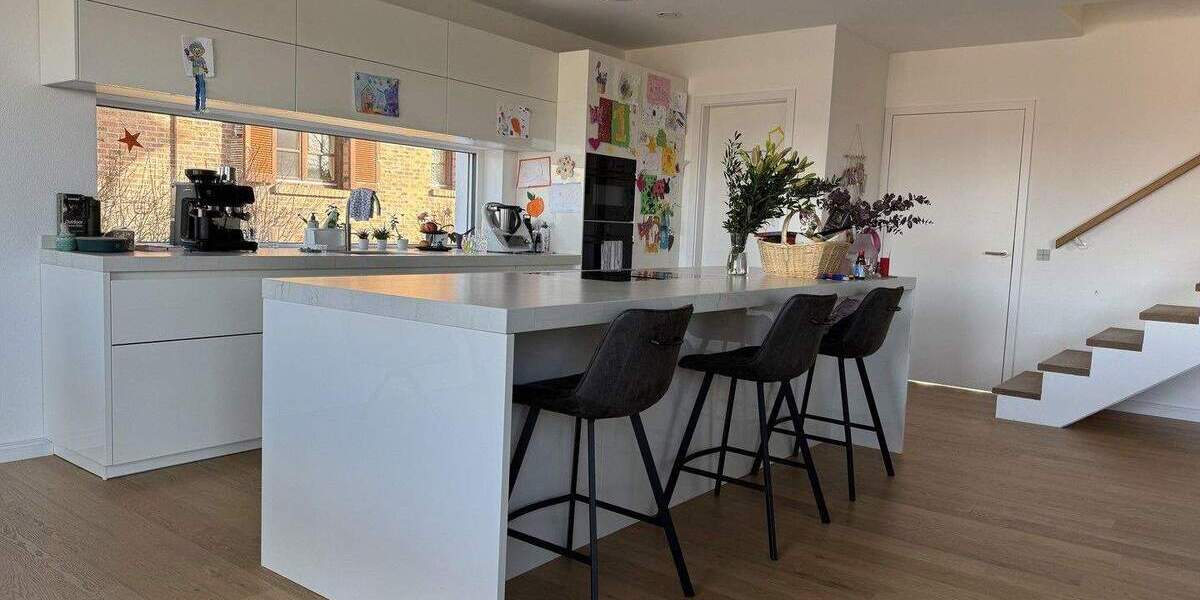 Doppelhaushälfte Renningen Malmsheim - 6 Zimmer, 226 m&sup2;, 2.850&euro; | Angebot:25718910