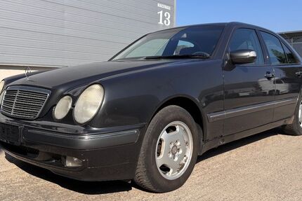Mercedes-Benz E 200 189.177 km 2.900 &euro; Ilsfeld 74360