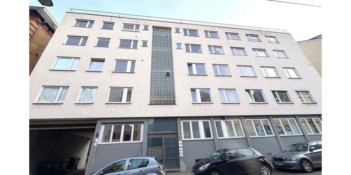 Etagenwohnung Stuttgart / Stuttgart-West West - 3 Zimmer, 105 m&sup2;, 1.745&euro; | Angebot:25746254