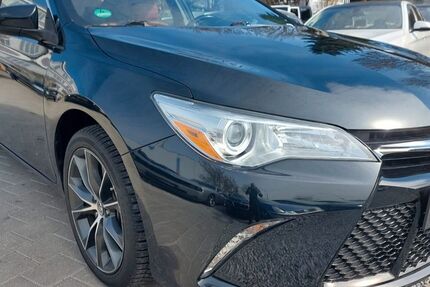 Toyota Camry 227.813 km 9.999 &euro; Fellbach 70736