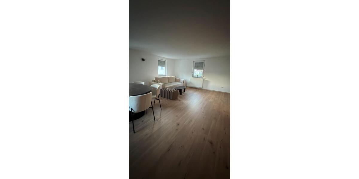 Etagenwohnung Mundelsheim - 2 Zimmer, 85 m&sup2;, 1.300&euro; | Angebot:27538181