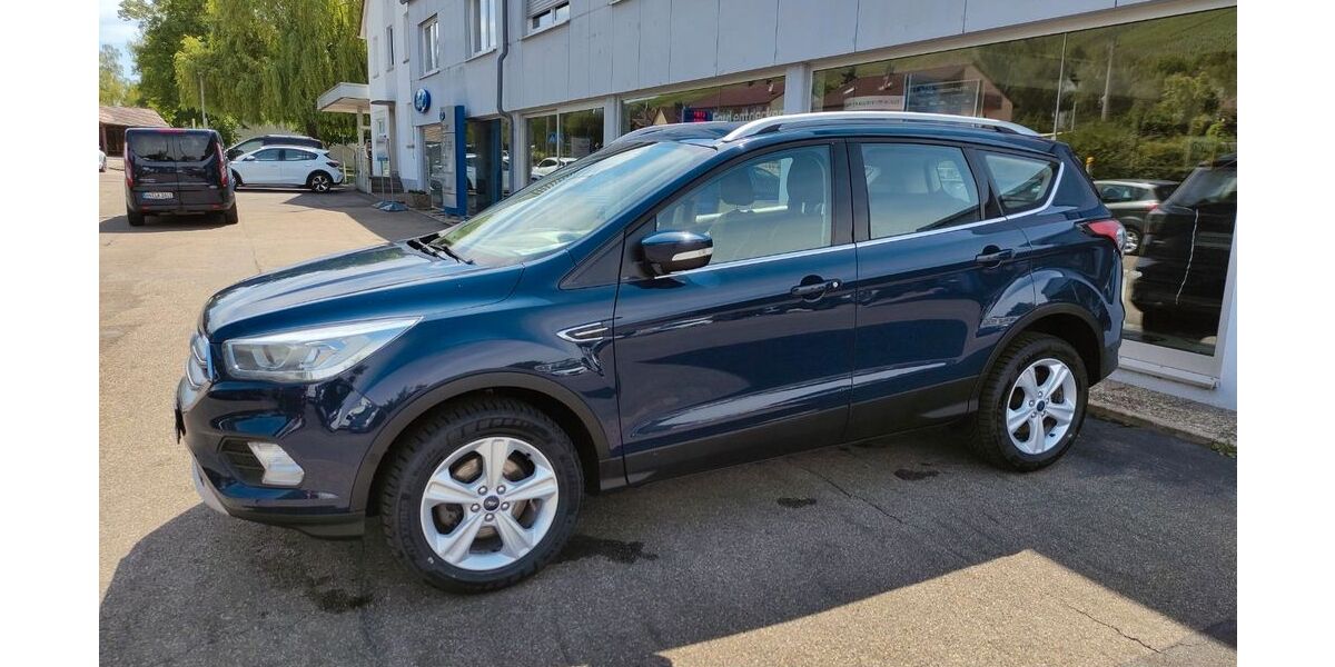 Ford Kuga 122.375 km 11.490 &euro; Illingen - Schützingen 75428