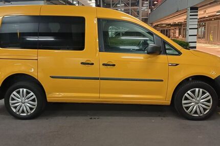 VW Caddy 139.000 km 15.900 &euro; Esslingen am Neckar 73733