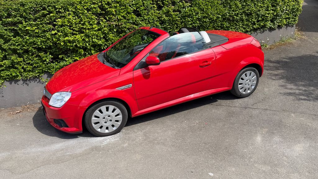 Opel Tigra 91.500 km 2.490 &euro; Oberboihingen 72644