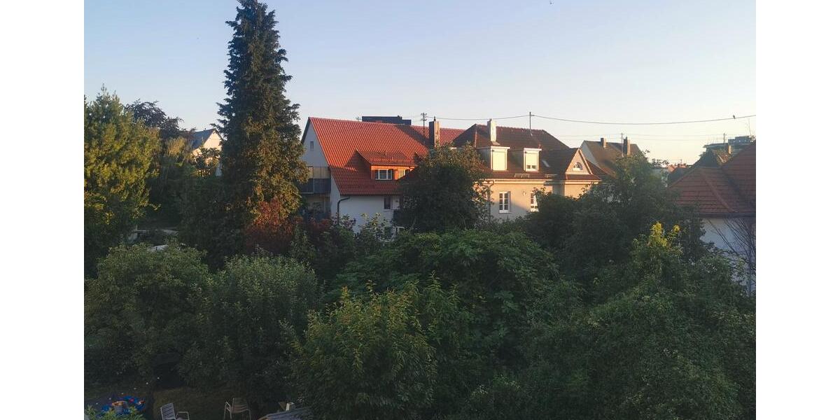 Etagenwohnung Ludwigsburg - 3.5 Zimmer, 80 m&sup2;, 290.000&euro; | Angebot:26941693