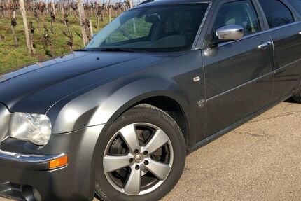 Chrysler 300C 312.000 km 1.600 &euro; Heilbronn 74080