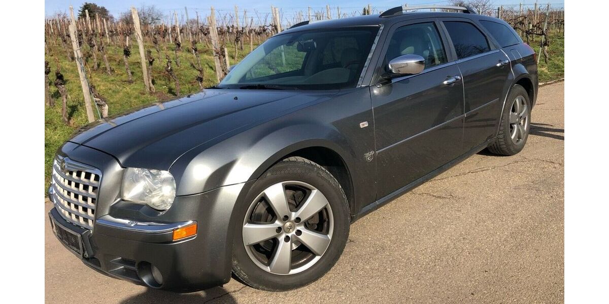 Chrysler 300C 312.000 km 1.600 &euro; Heilbronn 74080