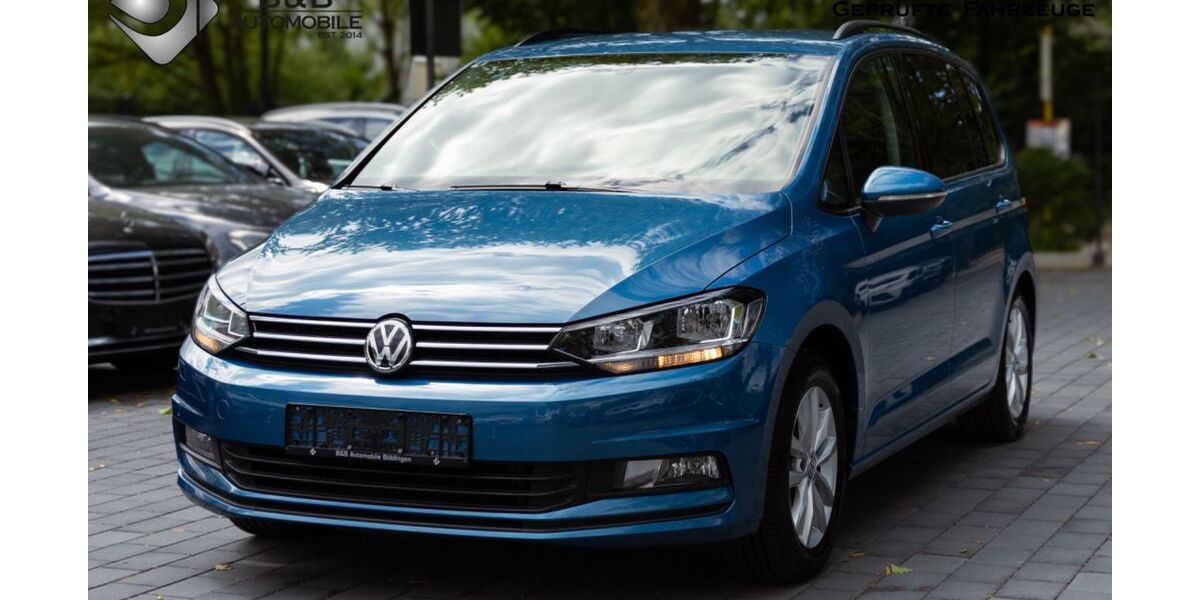 VW Touran 107.000 km 11.990 &euro; Böblingen-Süd 71032