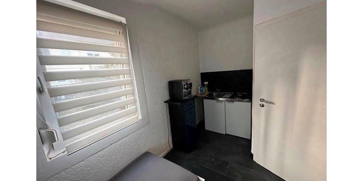 Etagenwohnung Leonberg - 1 Zimmer, 18 m&sup2;, 750&euro; | Angebot:25312633