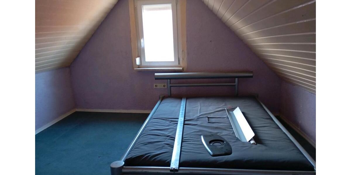 Einfamilienhaus Pfaffenhofen - 3 Zimmer, 95.000&euro; | Angebot:21108117