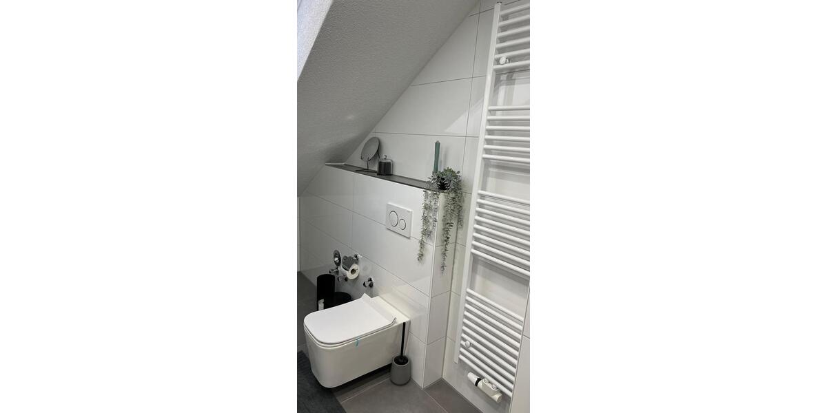 Dachgeschoßwohnung Heilbronn Böckingen - 2.5 Zimmer, 50 m&sup2;, 1.000&euro; | Angebot:27577615