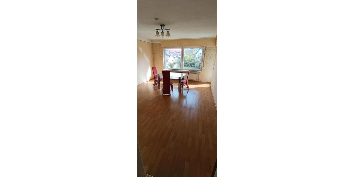 Etagenwohnung Schorndorf - 3 Zimmer, 76 m&sup2;, 290.000&euro; | Angebot:24563842