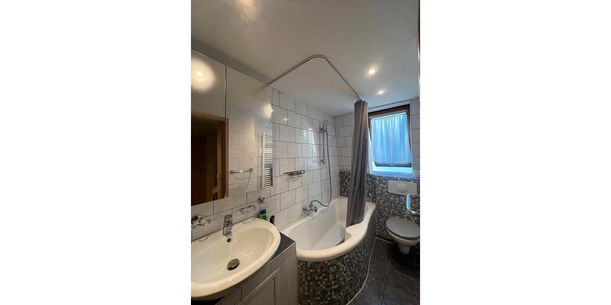 Einfamilienhaus Freiberg am Neckar - 6 Zimmer, 117 m&sup2;, 405.000&euro; | Angebot:20007748