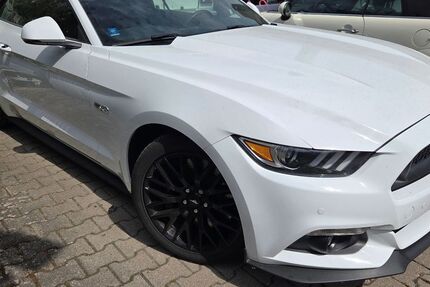 Ford Mustang 29.600 km 39.800 &euro; Untergruppenbach 74199
