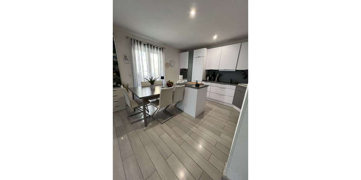 Etagenwohnung Reichenbach an der Fils - 2 Zimmer, 63 m&sup2;, 825&euro; | Angebot:25815619