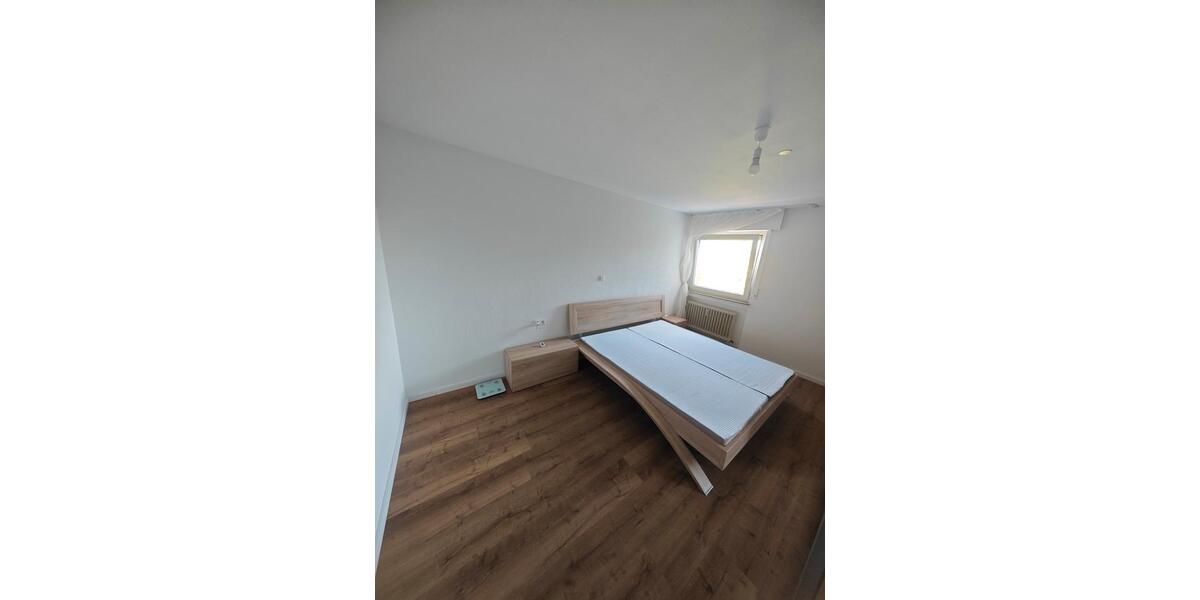 Etagenwohnung Heilbronn Böckingen - 3 Zimmer, 83 m&sup2;, 1.200&euro; | Angebot:27568193