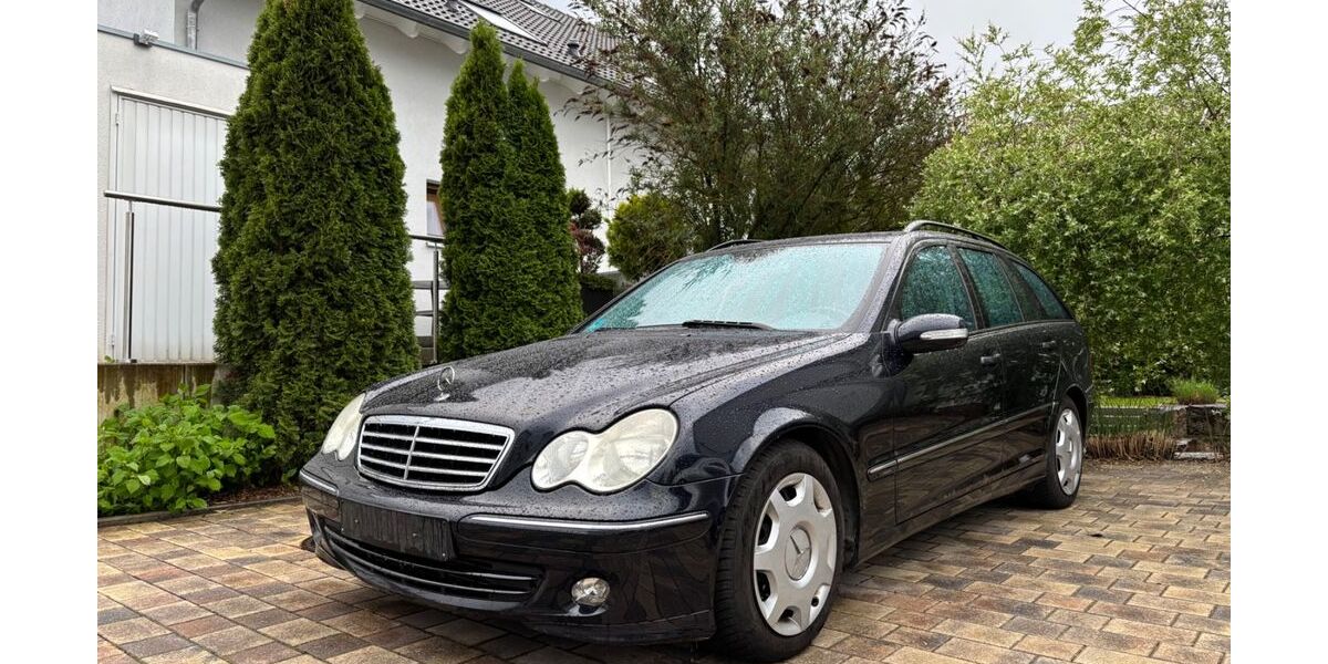 Mercedes-Benz C 220 257.615 km 1.400 &euro; Weissach im Tal 71554