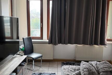 Wohnung Stuttgart Bad Cannstatt - 3 Zimmer, 90 m&sup2;, 1.400&euro; | Angebot:25483480