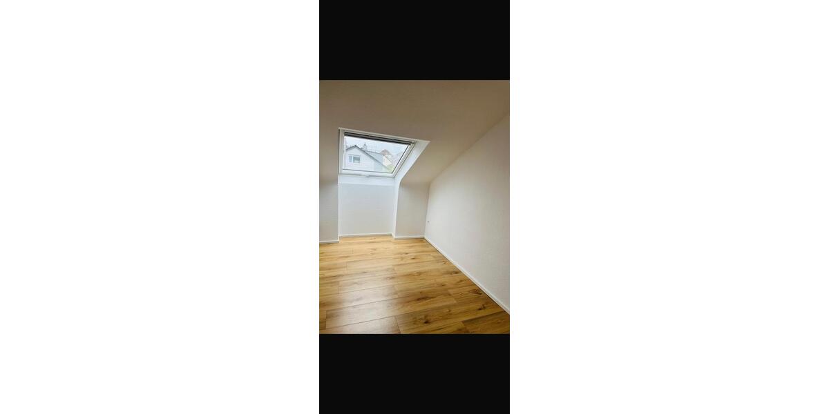 Dachgeschoßwohnung Schwaikheim - 3 Zimmer, 56 m&sup2;, 230.000&euro; | Angebot:26991362