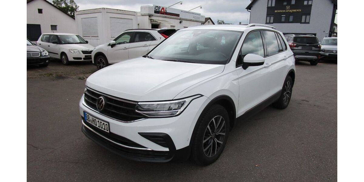 VW Tiguan 76.000 km 22.990 &euro; Böblingen 71032