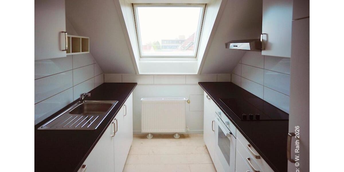 Dachgeschoßwohnung Ditzingen - 2 Zimmer, 78 m&sup2;, 1.100&euro; | Angebot:25614637