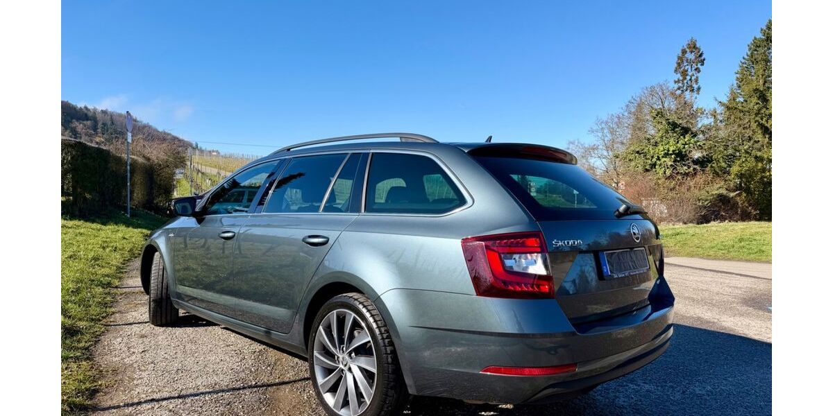 Skoda Octavia 78.800 km 23.400 &euro; Stuttgart 70188