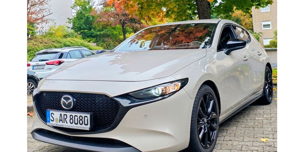 Mazda 3 34.570 km 22.100 &euro; Stuttgart 70195