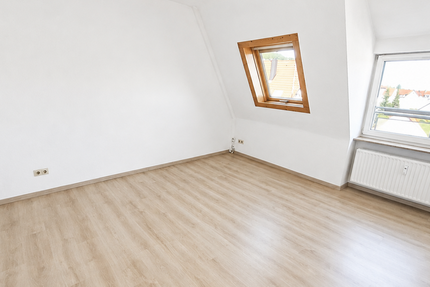 Wohnung Stuttgart Luginsland - 4 Zimmer, 89 m&sup2;, 1.140&euro; | Angebot:27214456